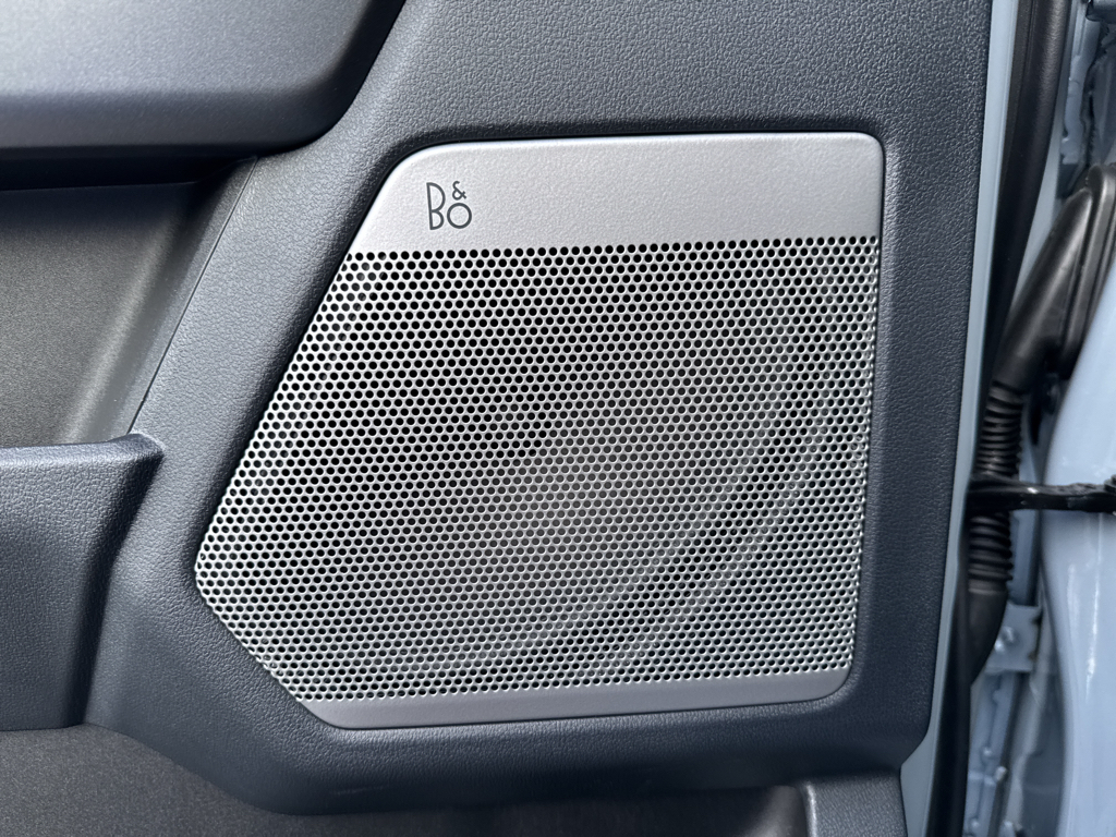 New 2026 Glacier Gray Metallic Tri-Coat Ford LARIAT image 27