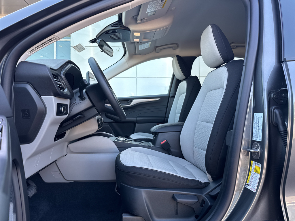 New 2026 Carbonized Gray Metallic Ford Active image 4