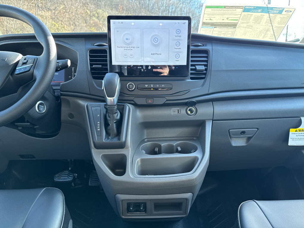 New 2026 Ingot Silver Metallic Ford Base w/9,950 lb. GVWR image 24