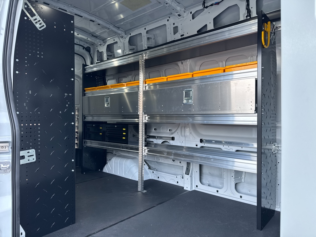 New 2026 Oxford White Ford Base w/9,950 lb. GVWR image 26