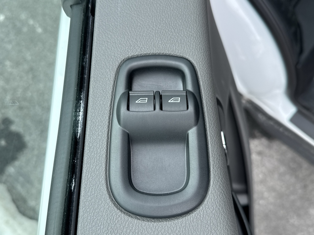 New 2026 Oxford White Ford Base w/9,950 lb. GVWR image 28