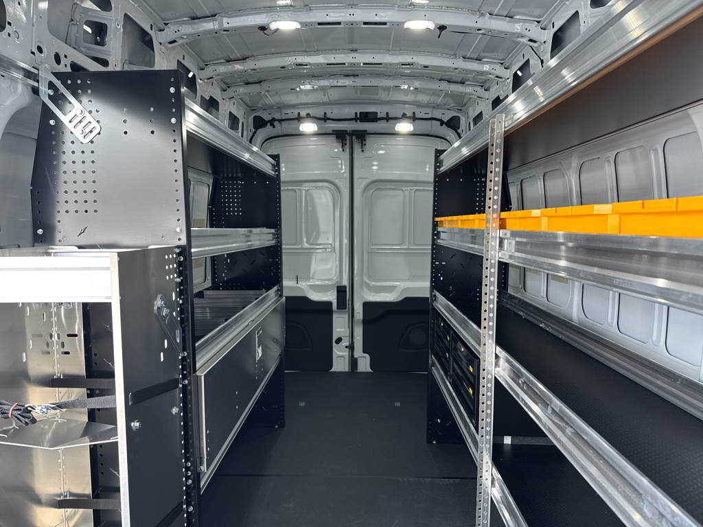 New 2026 Oxford White Ford Base w/9,950 lb. GVWR image 16