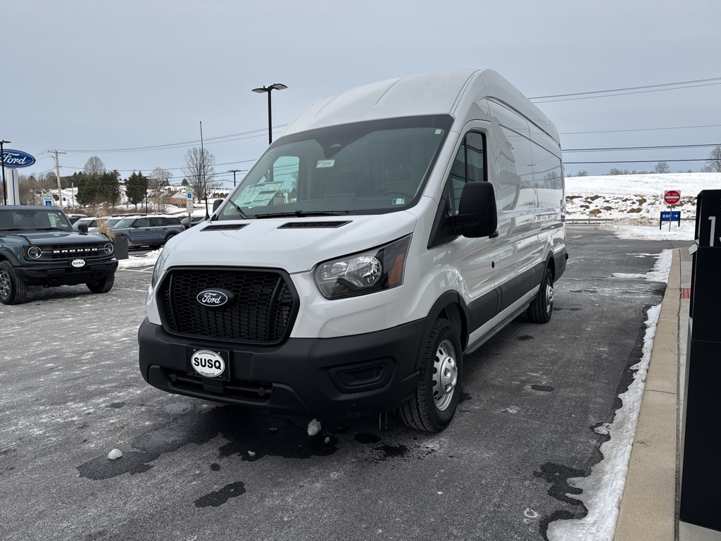 New 2026 Oxford White Ford Base w/9,950 lb. GVWR image 23