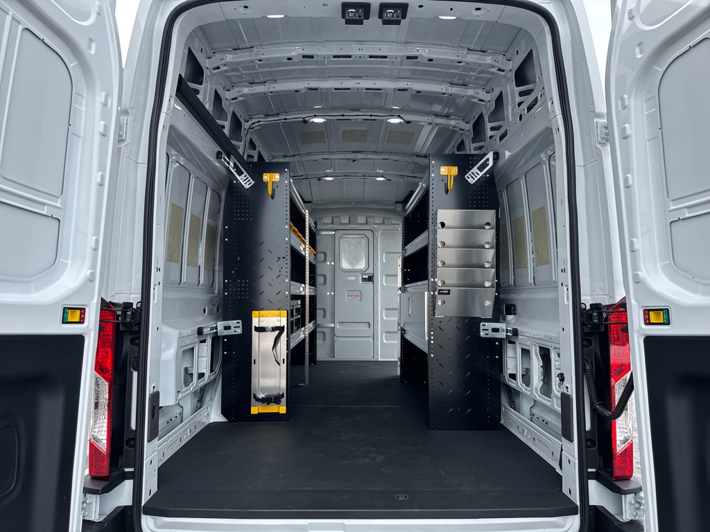 New 2026 Oxford White Ford Base w/9,950 lb. GVWR image 7