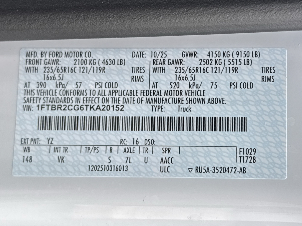 New 2026 Oxford White Ford Base image 30