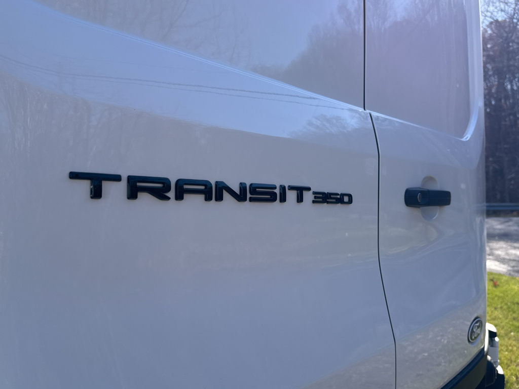 New 2026 Oxford White Ford Base image 30