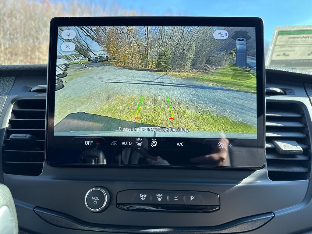 New 2026 Oxford White Ford Base image 17