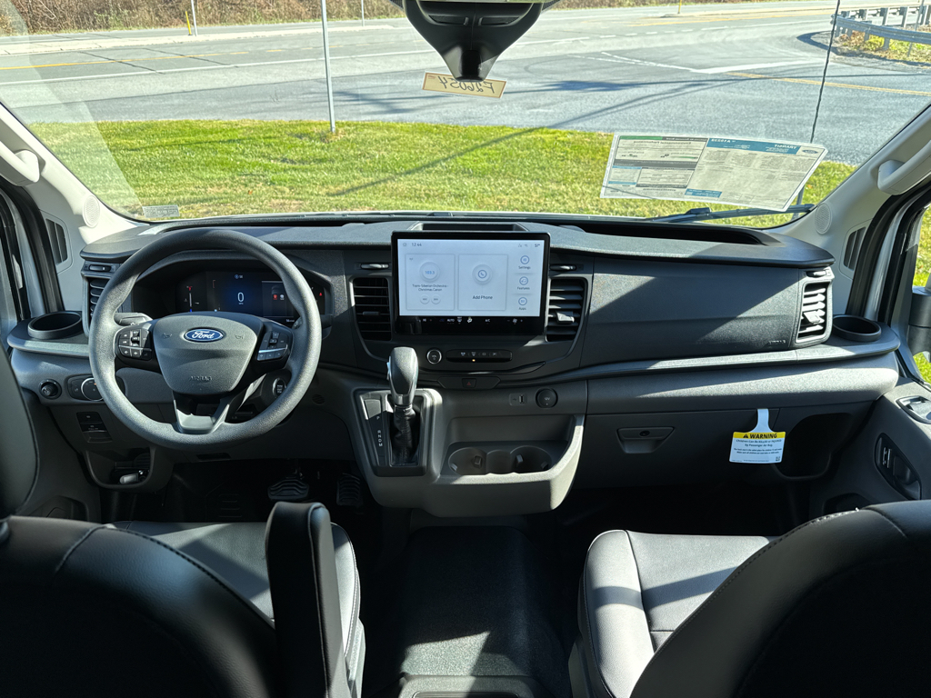 New 2026 Oxford White Ford Base image 3