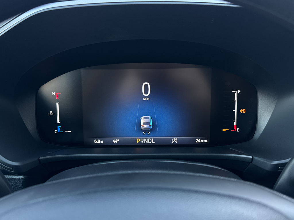 New 2026 Oxford White Ford Active image 9