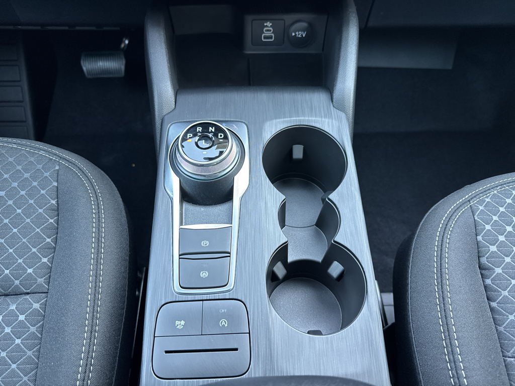 New 2026 Oxford White Ford Active image 21