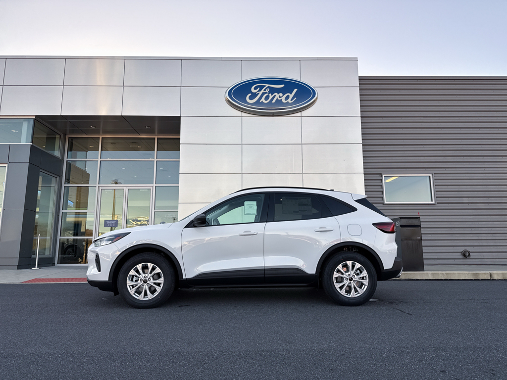 New 2026 Oxford White Ford Active image 10