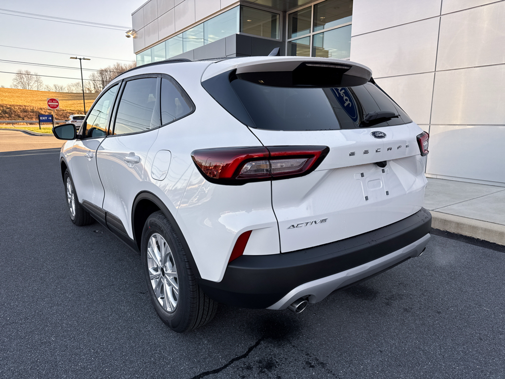 New 2026 Oxford White Ford Active image 18