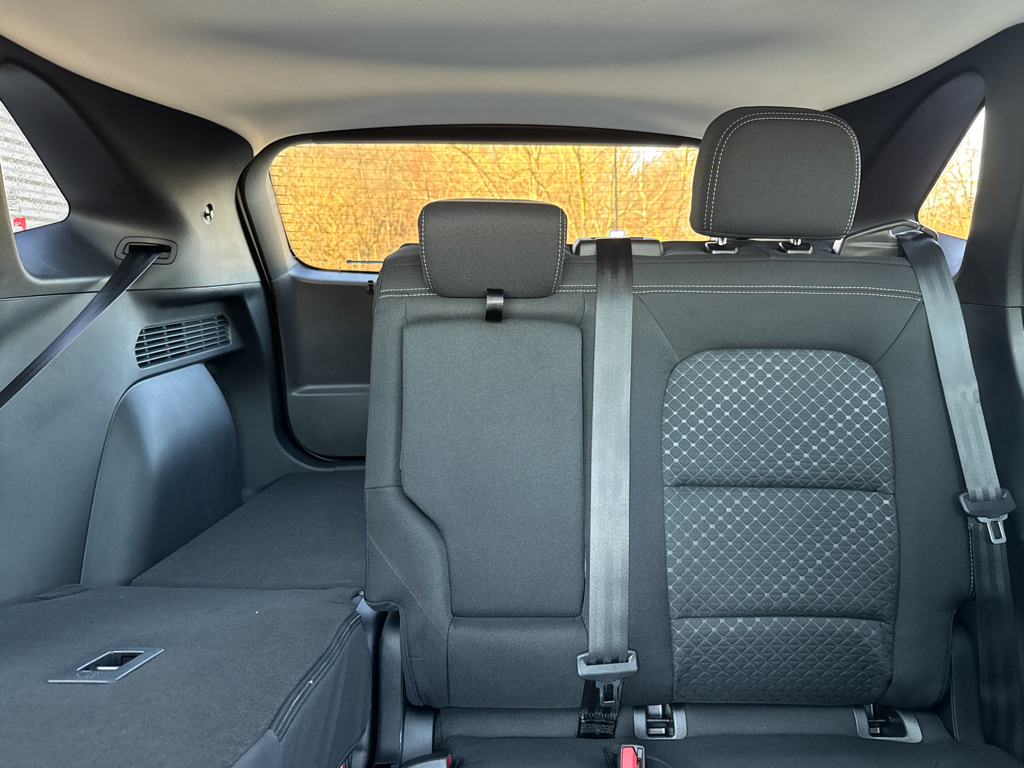 New 2026 Oxford White Ford Active image 5