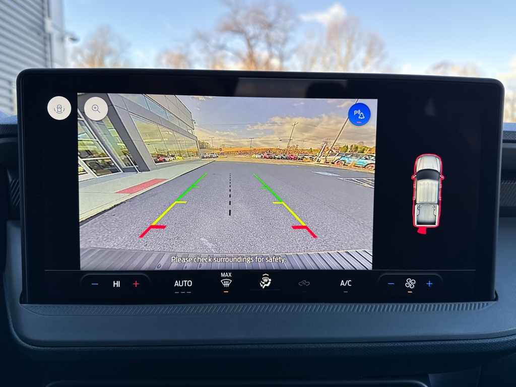 New 2026 Orange Fury Metallic Tri-coat Ford XL image 13