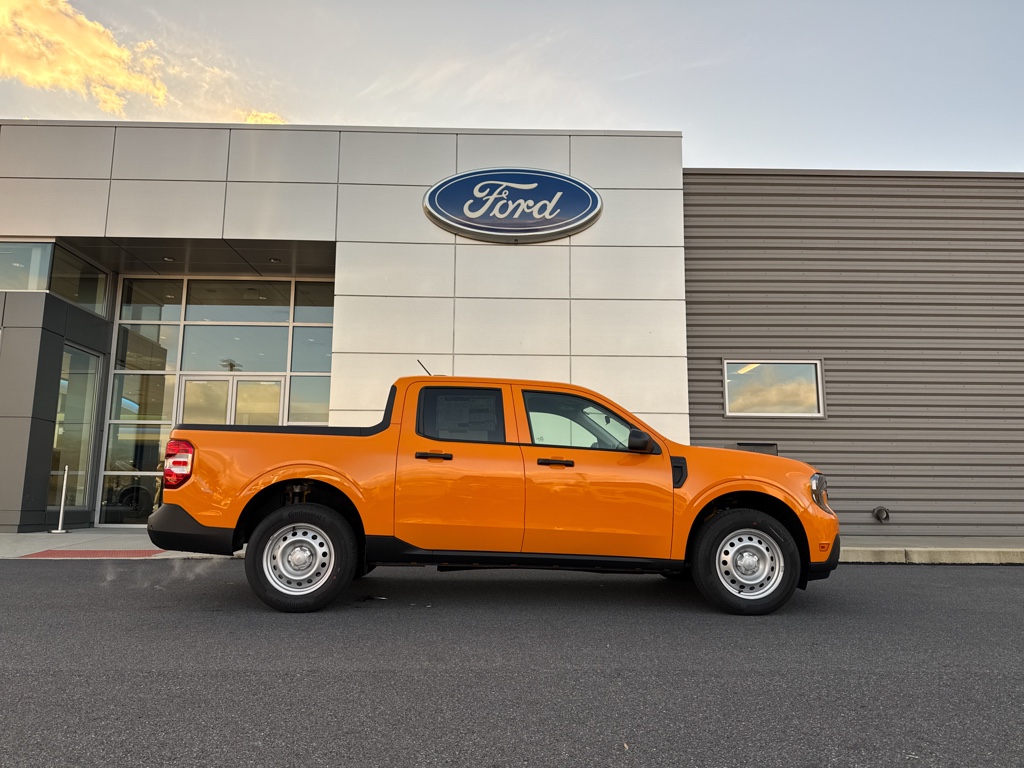 New 2026 Orange Fury Metallic Tri-coat Ford XL image 10