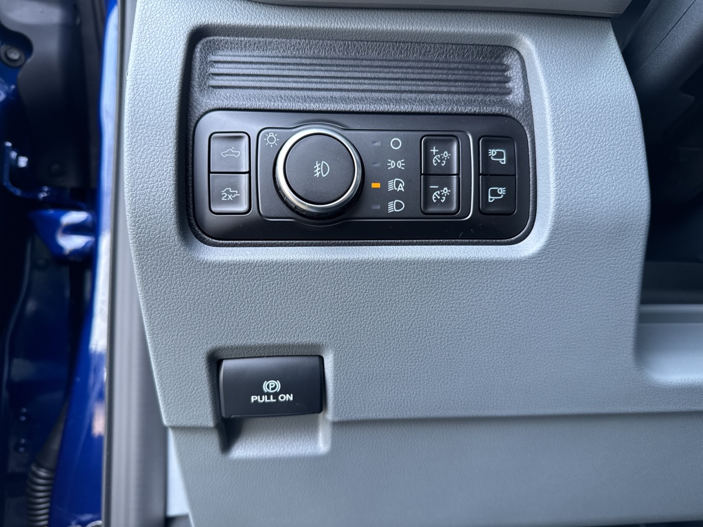 New 2026 Argon Blue Metallic Ford XLT image 27