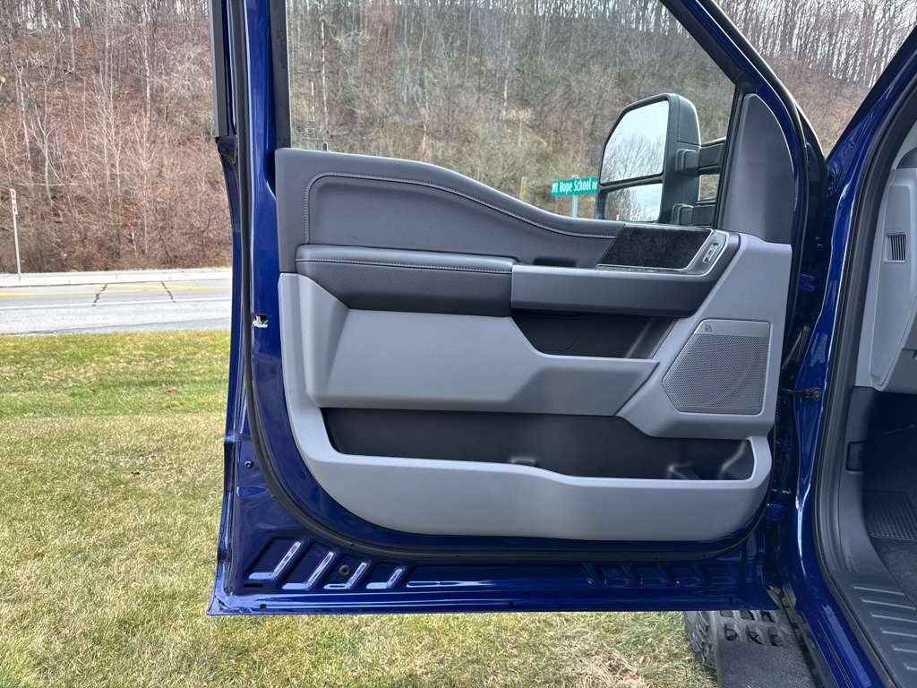 New 2026 Argon Blue Metallic Ford XLT image 25