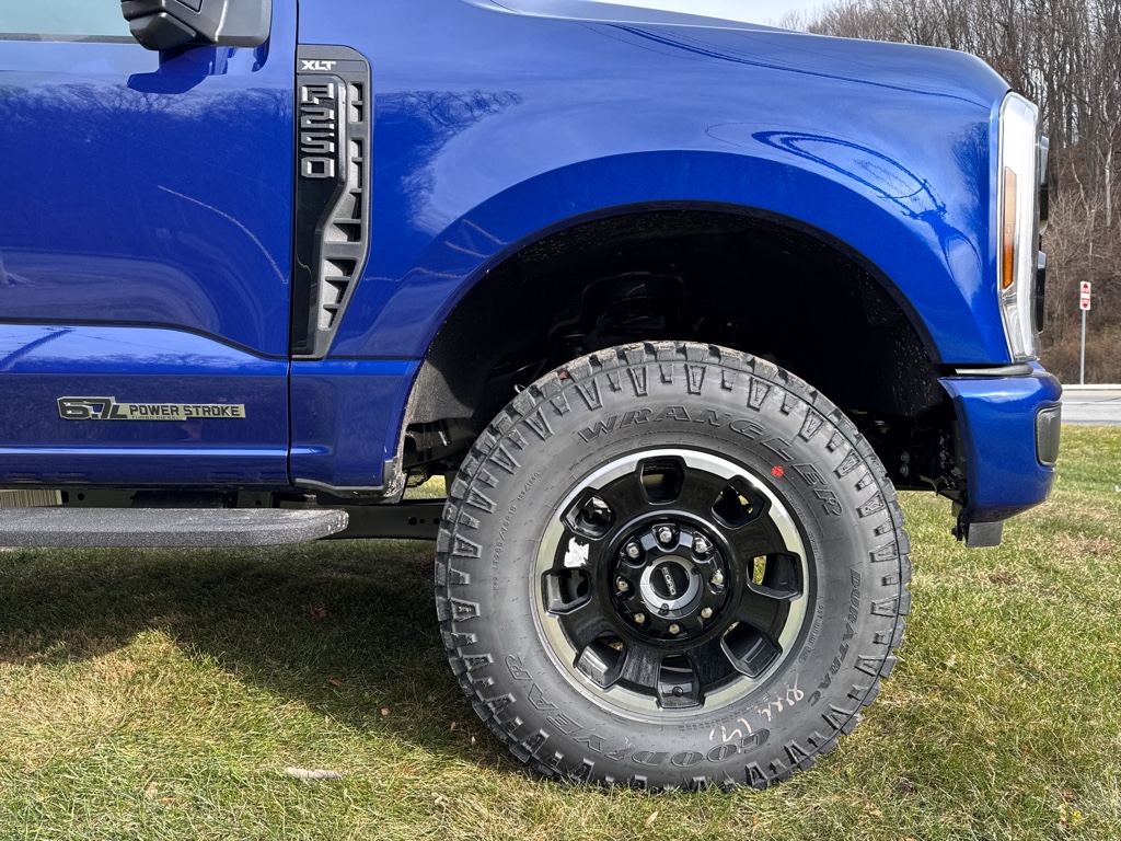New 2026 Argon Blue Metallic Ford XLT image 18