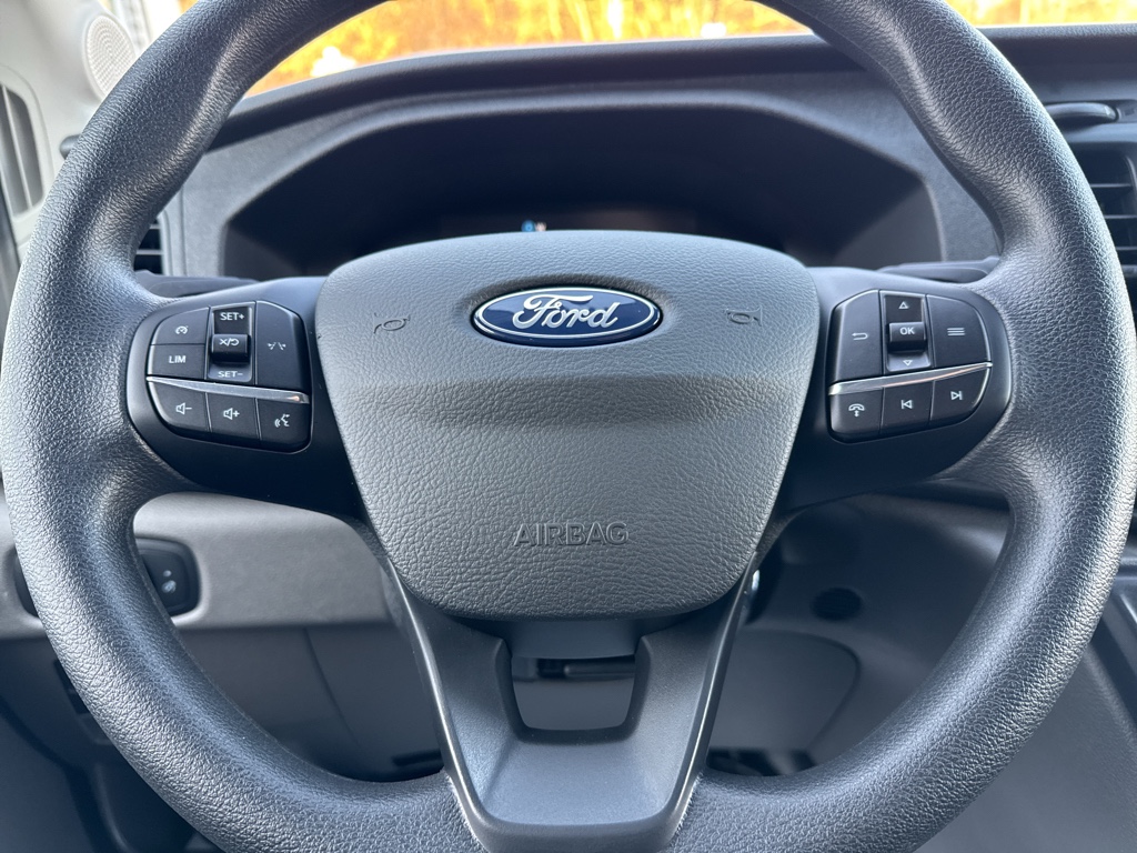 New 2026 Oxford White Ford Base image 23