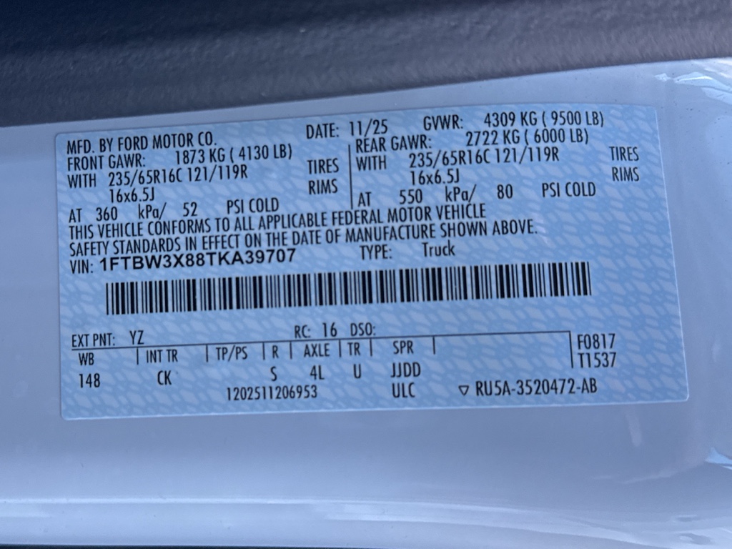 New 2026 Oxford White Ford Base image 31