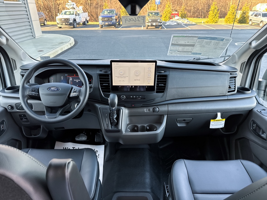 New 2026 Oxford White Ford Base image 3