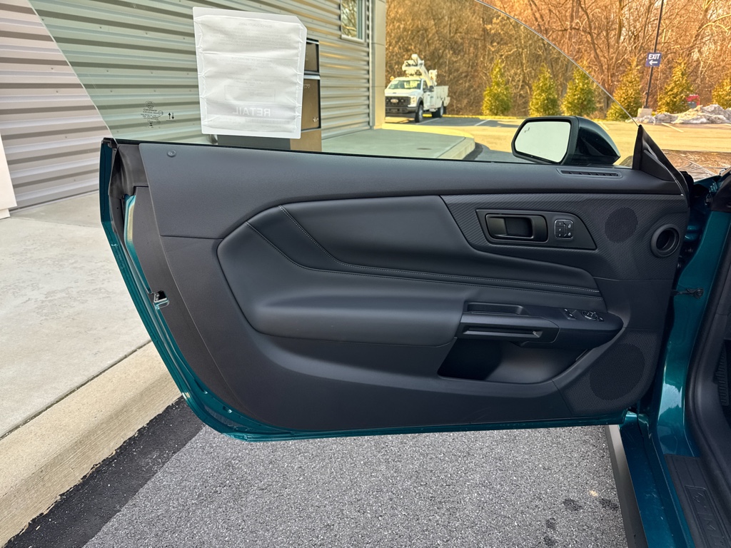 New 2026 Adriatic Blue Metallic Ford GT Premium image 26