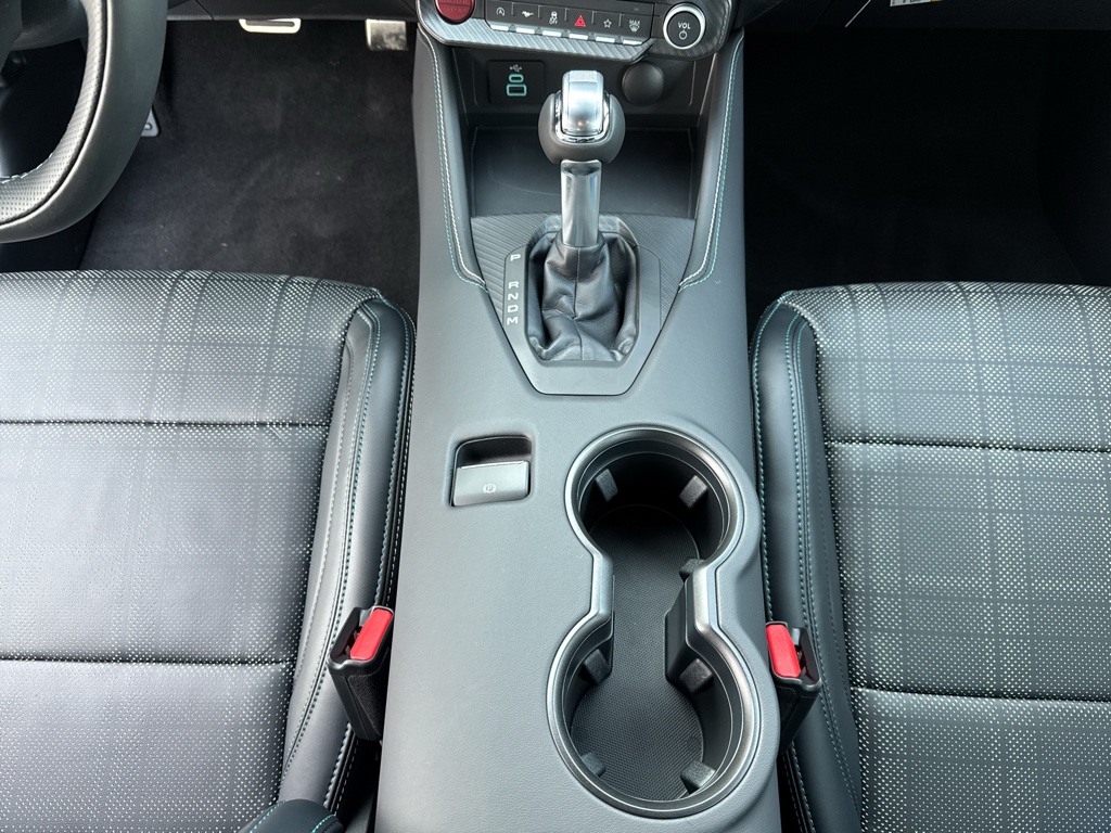 New 2026 Adriatic Blue Metallic Ford GT Premium image 23