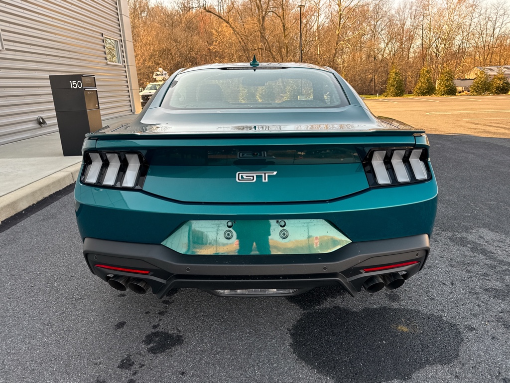New 2026 Adriatic Blue Metallic Ford GT Premium image 9