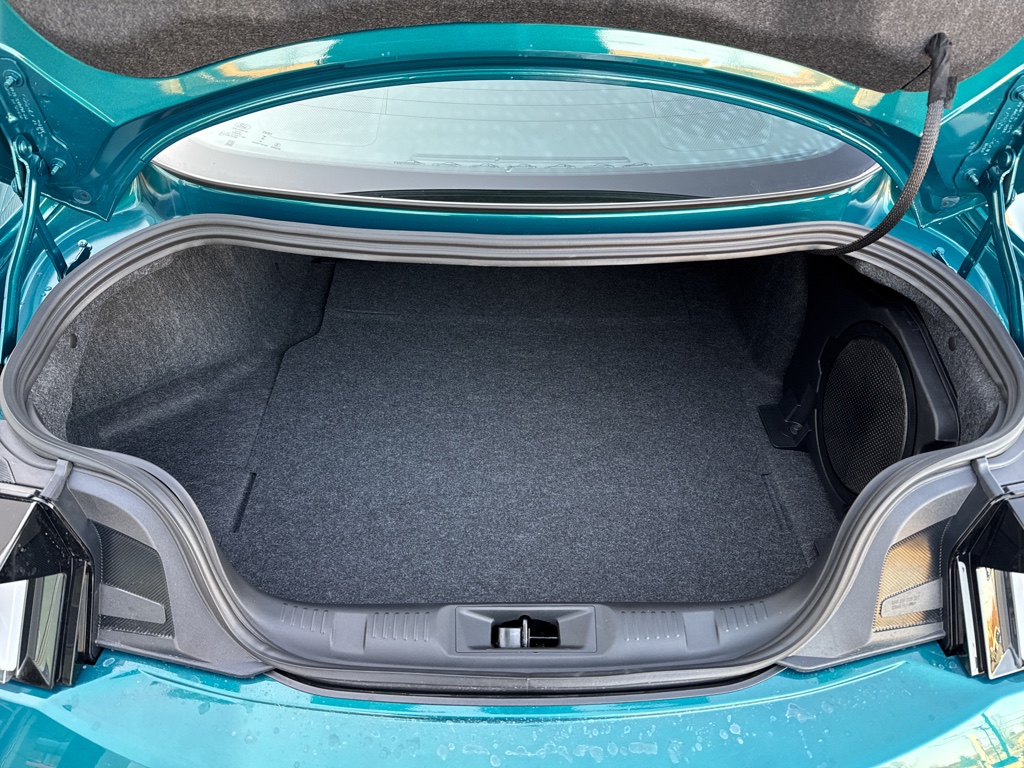 New 2026 Adriatic Blue Metallic Ford GT Premium image 7