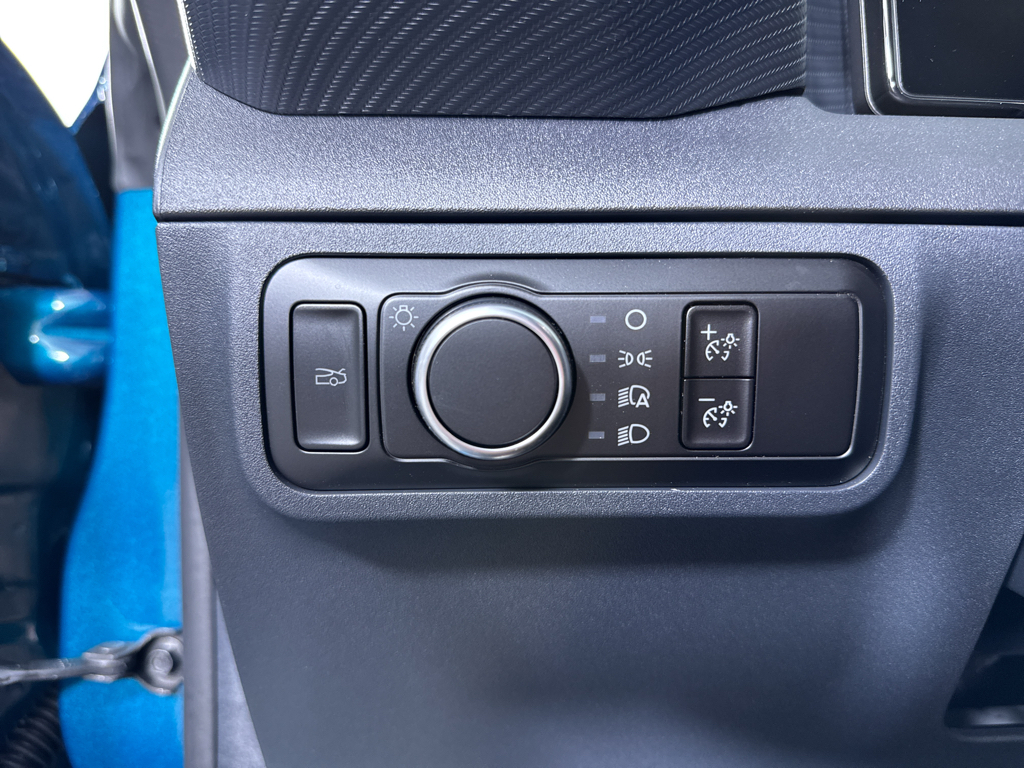 Used 2026 Adriatic Blue Metallic Ford EcoBoost image 27