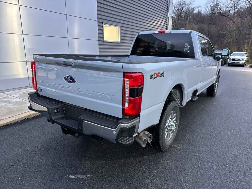 New 2026 Glacier Gray Metallic Tri-Coat Ford LARIAT image 16