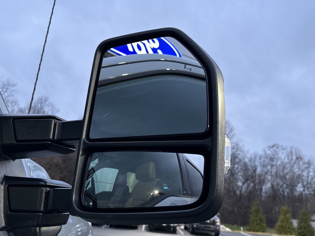 New 2026 Glacier Gray Metallic Tri-Coat Ford LARIAT image 22