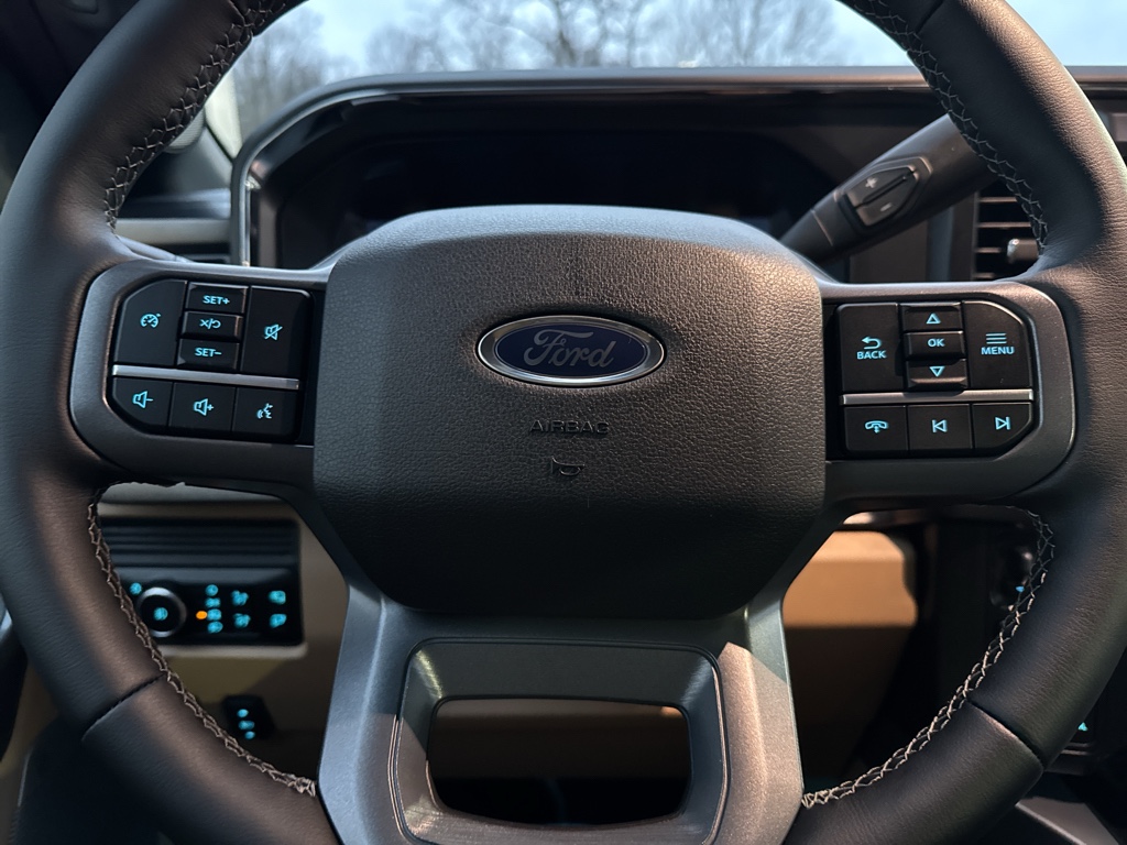 New 2026 Glacier Gray Metallic Tri-Coat Ford LARIAT image 18