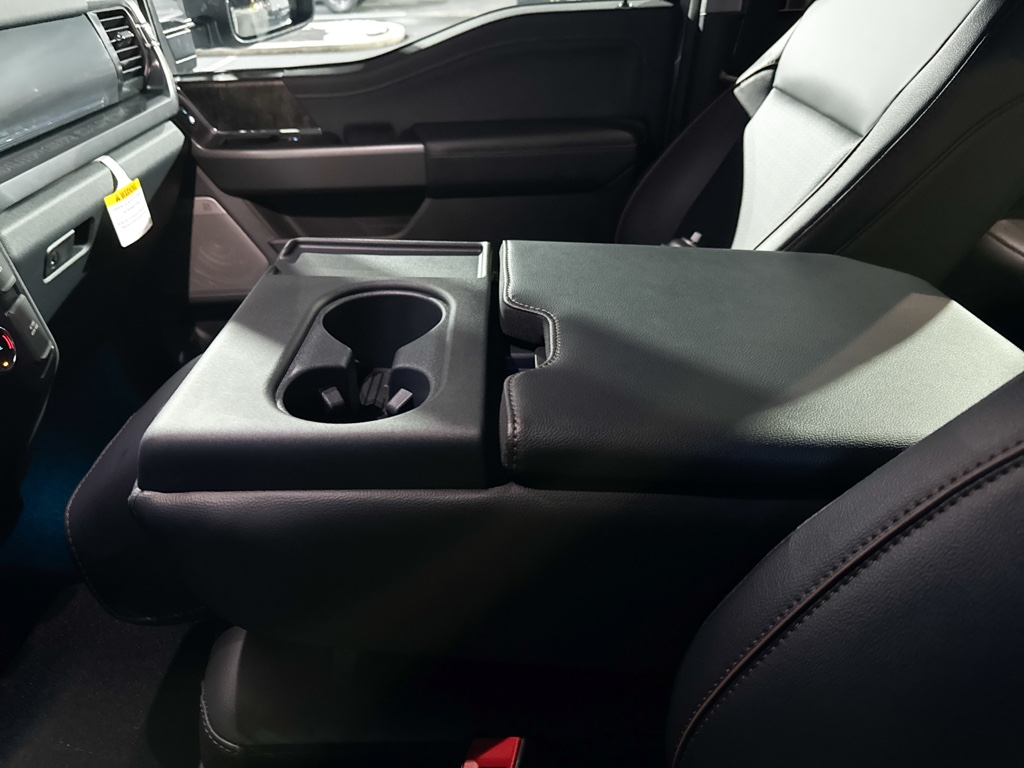 New 2026 Glacier Gray Metallic Tri-Coat Ford LARIAT image 14