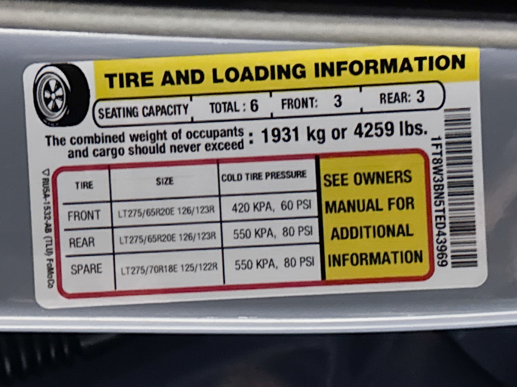 New 2026 Glacier Gray Metallic Tri-Coat Ford LARIAT image 30