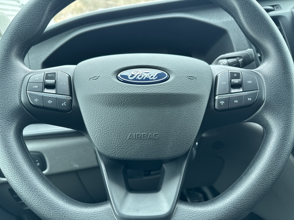 New 2026 Oxford White Ford Base w/9,950 lb. GVWR image 22