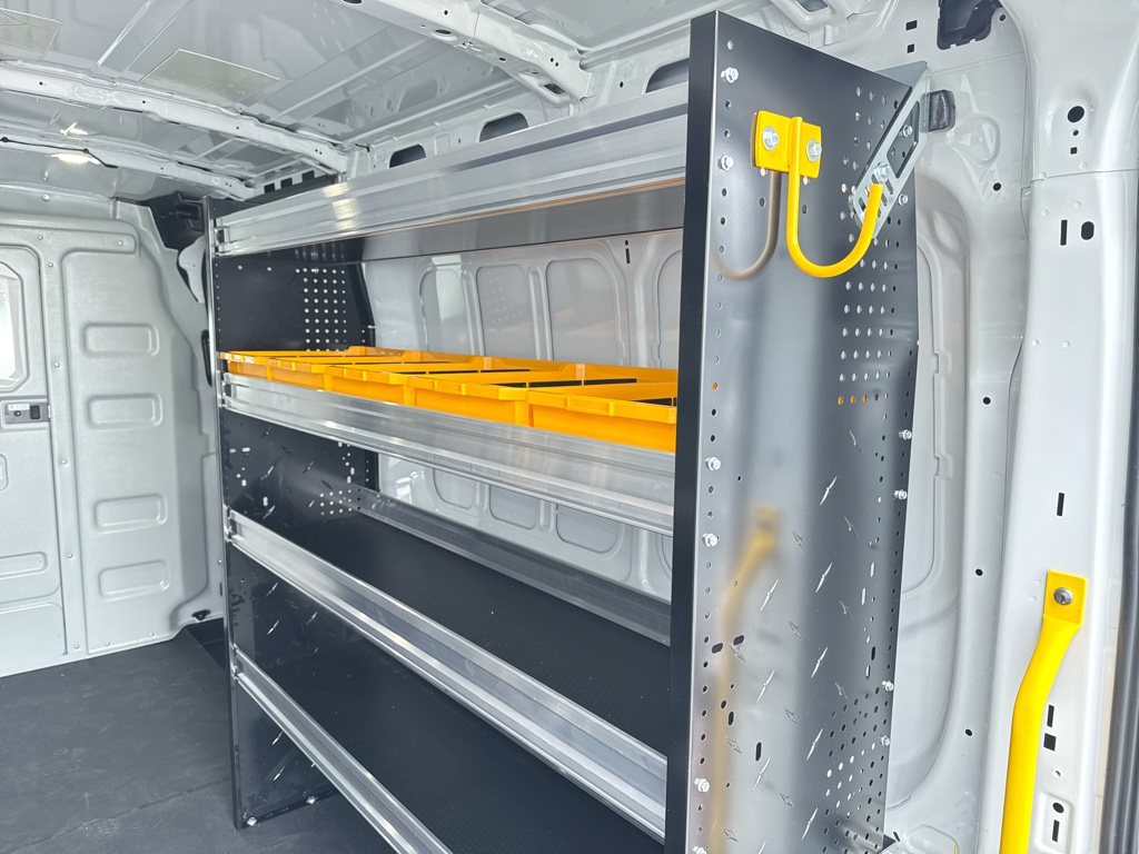 New 2026 Oxford White Ford Base w/9,950 lb. GVWR image 29