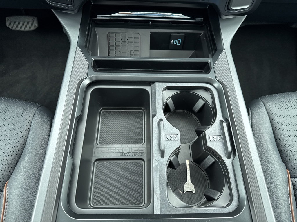 New 2026 Avalanche Ford LARIAT image 29