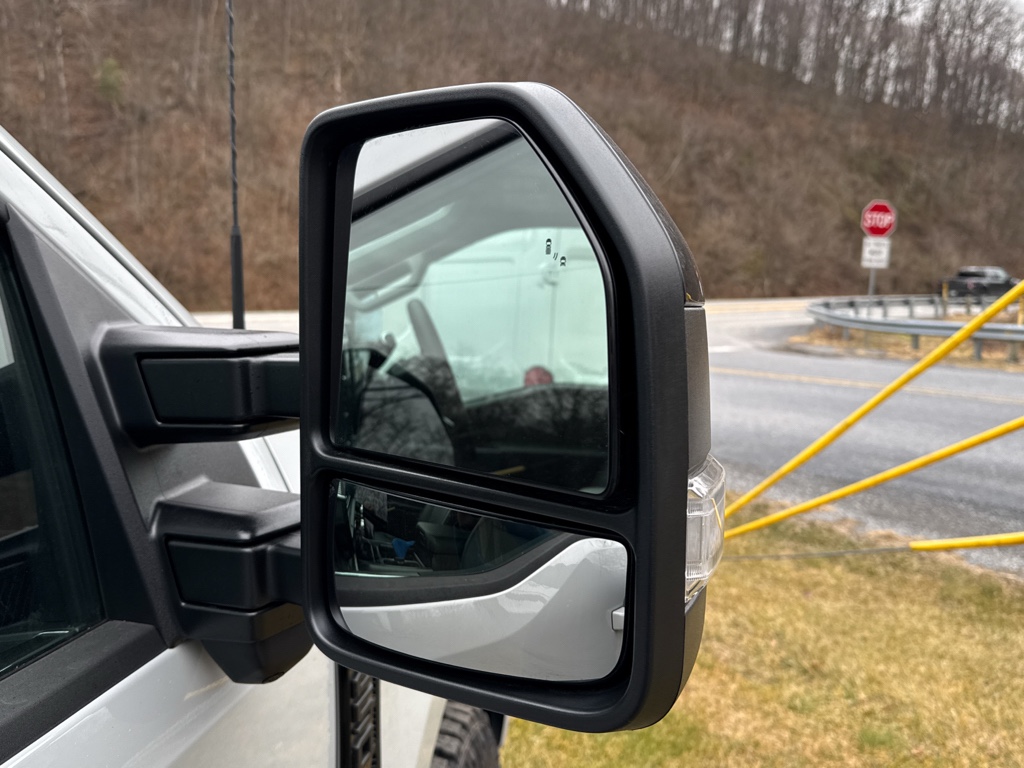 New 2026 Avalanche Ford LARIAT image 24