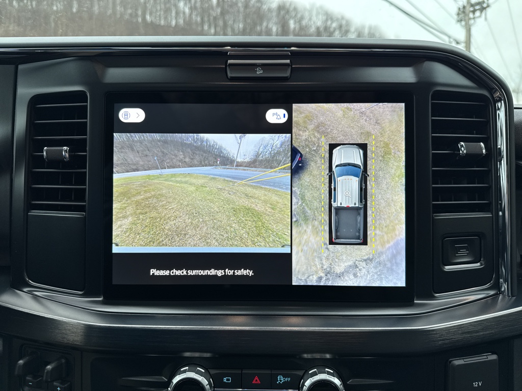 New 2026 Glacier Gray Metallic Tri-Coat Ford LARIAT image 14