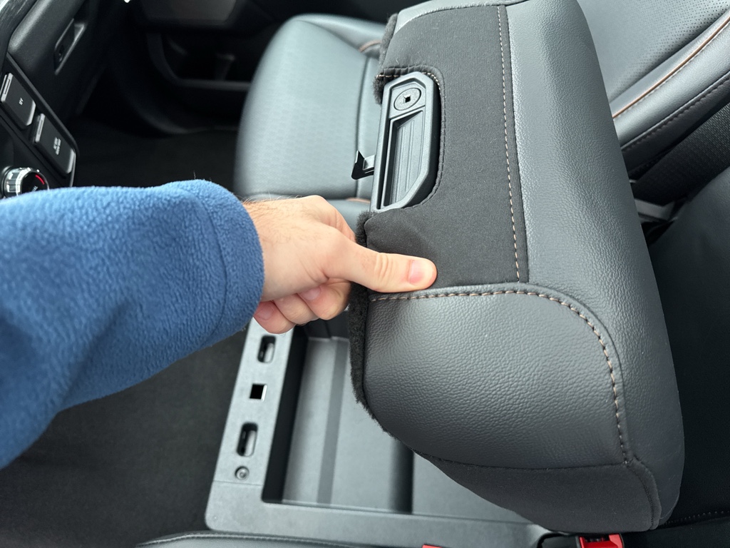 New 2026 Glacier Gray Metallic Tri-Coat Ford LARIAT image 12