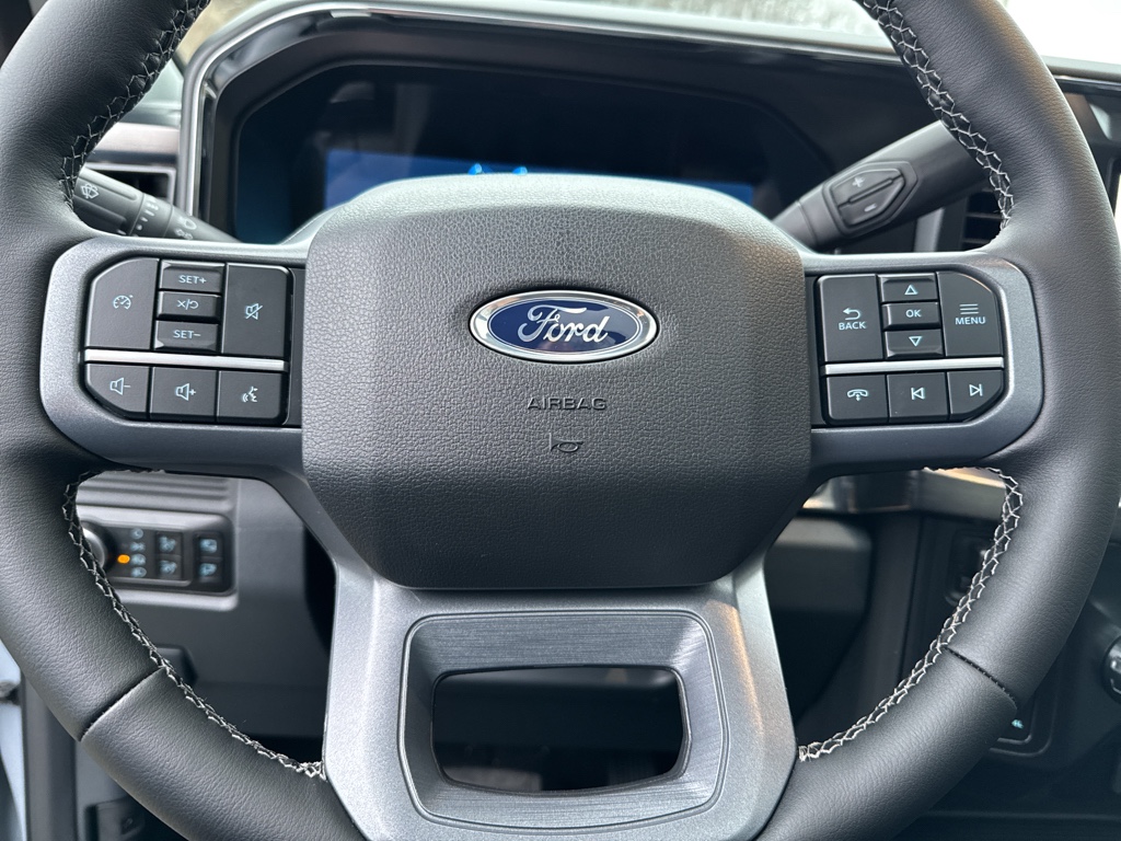 New 2026 Glacier Gray Metallic Tri-Coat Ford LARIAT image 21