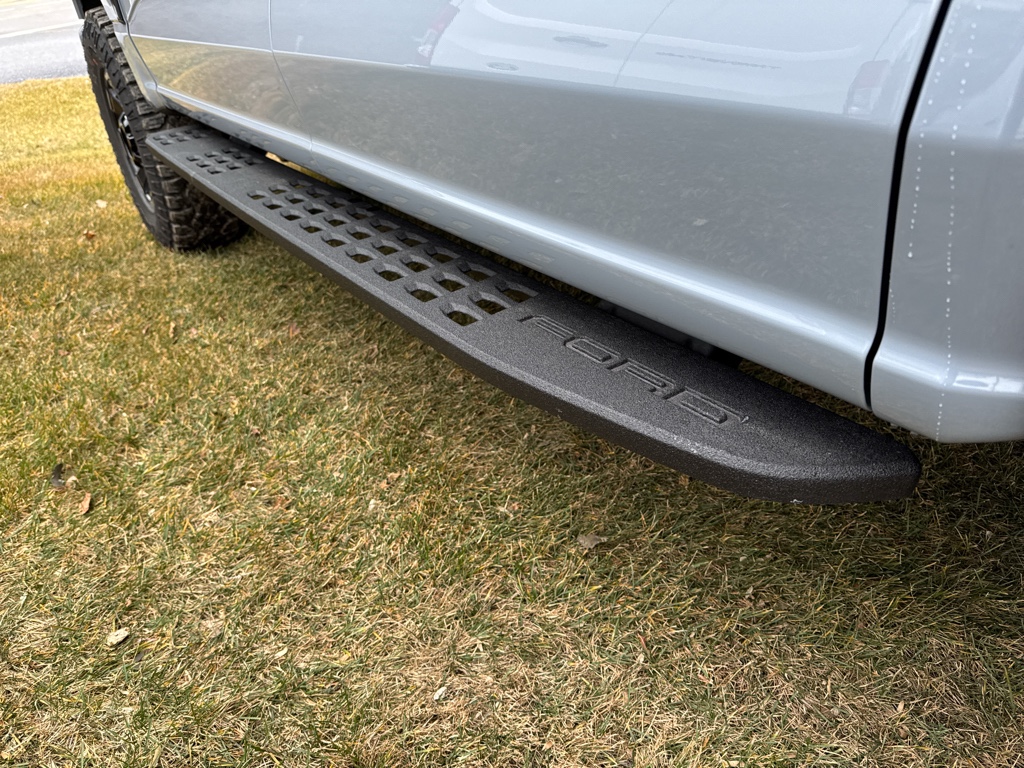 New 2026 Glacier Gray Metallic Tri-Coat Ford LARIAT image 24