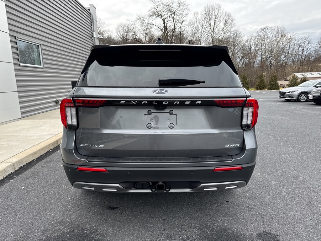 New 2026 Carbonized Gray Metallic Ford Active image 8