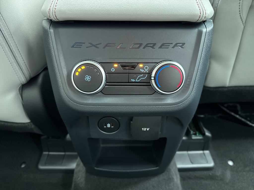 New 2026 Carbonized Gray Metallic Ford Active image 22