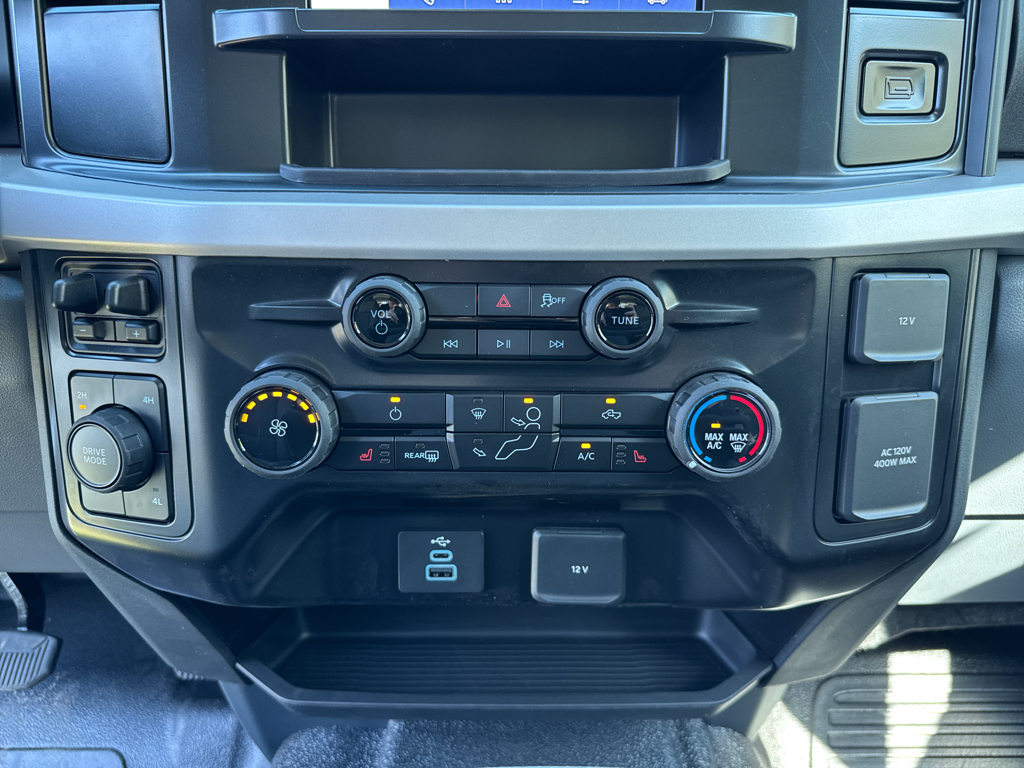 New 2026 Oxford White Ford XLT image 22