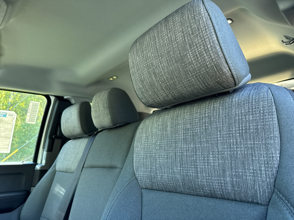 New 2026 Oxford White Ford XLT image 30