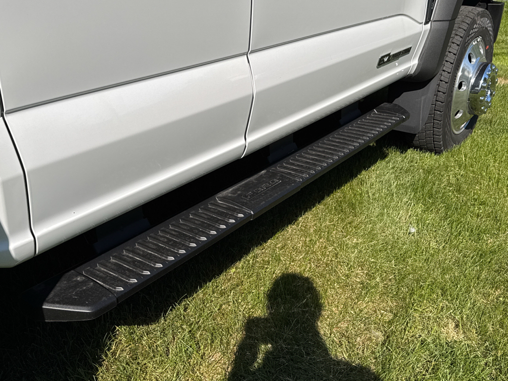 New 2026 Oxford White Ford XLT image 24