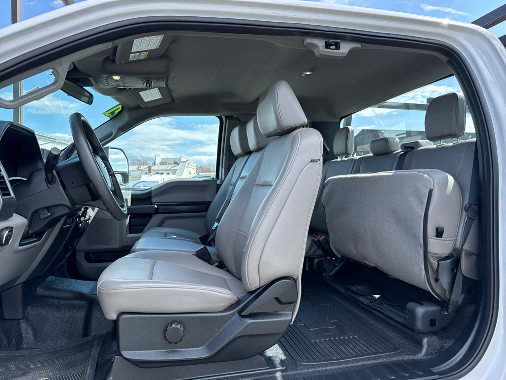 Used 2021 Oxford White Ford XL image 7