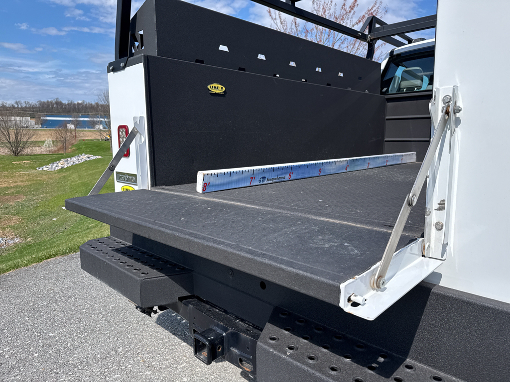 Used 2021 Oxford White Ford XL image 9